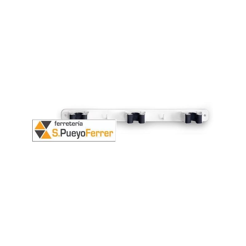 COLGADOR ESCOBAS TRIPLE BLANCO 3034-2